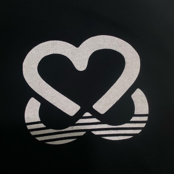 Vintage black shirt lager short sleeves crew neck boobies breast skater T-shirt - Picture 4 of 6